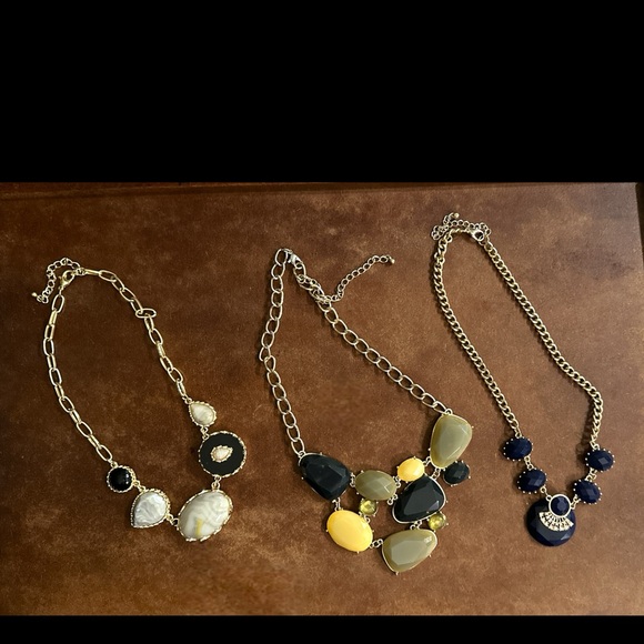 Source Unknown Jewelry - Three Gold Tone Jeweled Fashion Necklaces 18-20”